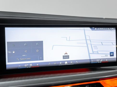 Used 2023 BMW 760i xDrive w/ Parking Assistance Package image 71