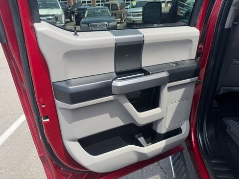 Used 2018 Ford F150 XLT w/ Equipment Group 302A Luxury AWD/4WD image 27