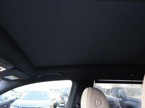 Used 2024 Mercedes-Benz GLS 580 4MATIC image 19