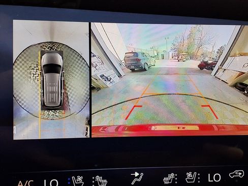 New 2026 Buick Enclave Avenir image 12