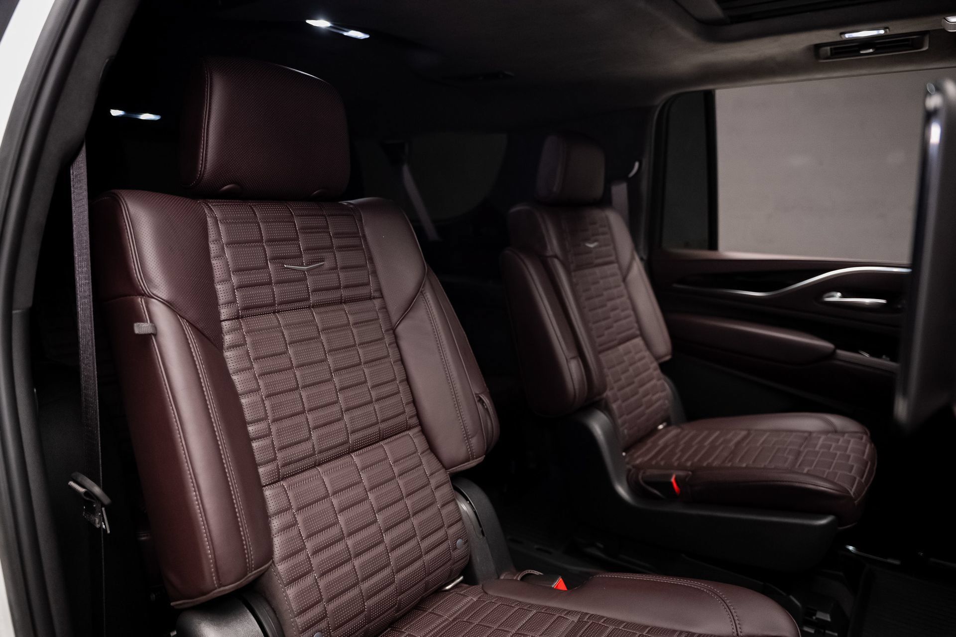 Used 2022 Cadillac Escalade ESV Premium Luxury Platinum w/ LPO, Floor Liner Package AWD/4WD image 66