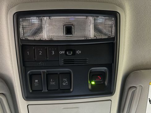 Certified 2024 Toyota 4Runner SR5 Premium image 16