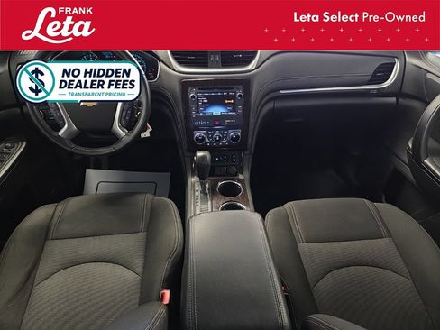 Used 2017 Chevrolet Traverse LT FWD image 16