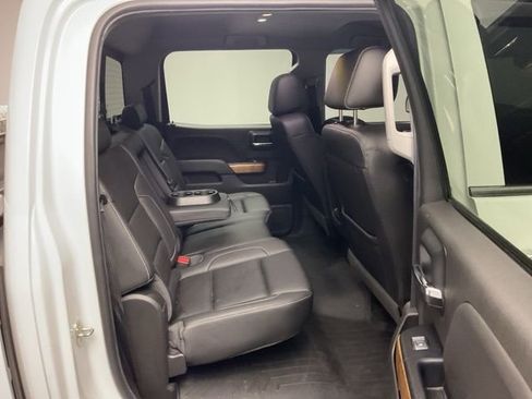 Used 2018 Chevrolet Silverado 1500 LTZ image 29