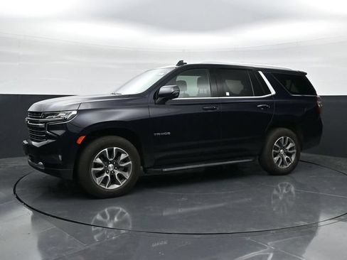 Used 2023 Chevrolet Tahoe LT w/ Luxury Package AWD/4WD image 6