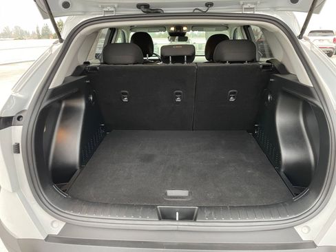 Used 2025 Hyundai Kona SEL image 30