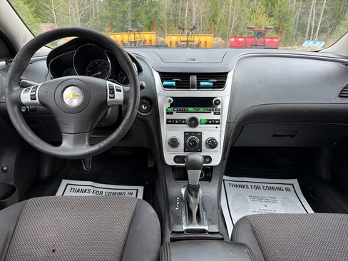 Used 2011 Chevrolet Malibu LT w/ Power Convenience Package FWD image 12