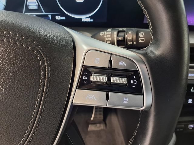 Used 2025 Kia Telluride SX Prestige X-Pro AWD/4WD image 9