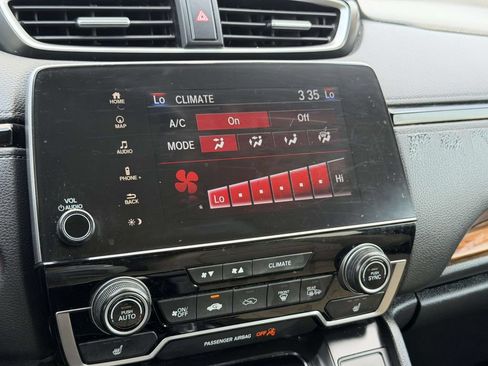 Used 2018 Honda CR-V Touring image 5