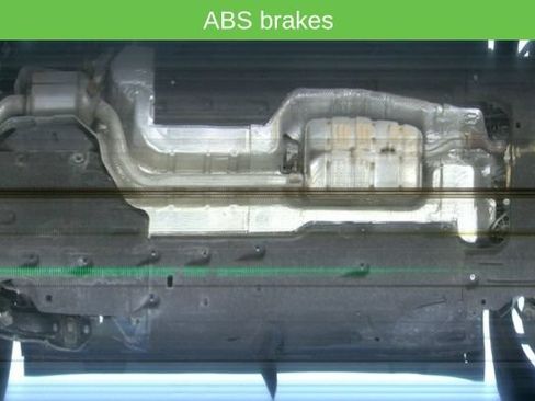 Used 2025 Chrysler Pacifica Limited FWD image 19