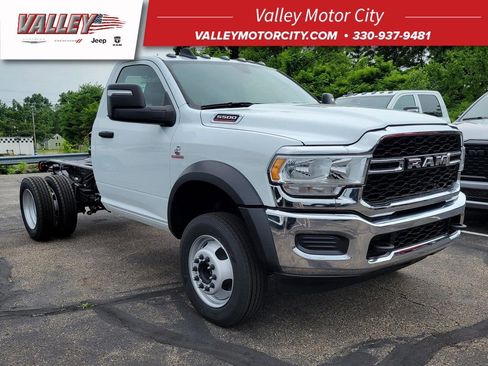 New 2024 RAM 5500 Tradesman image 1