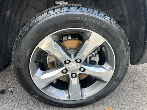 Used 2022 Jeep Grand Cherokee L Limited AWD/4WD image 31