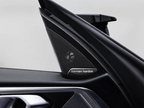Used 2022 BMW M4 xDrive Competition AWD/4WD image 47