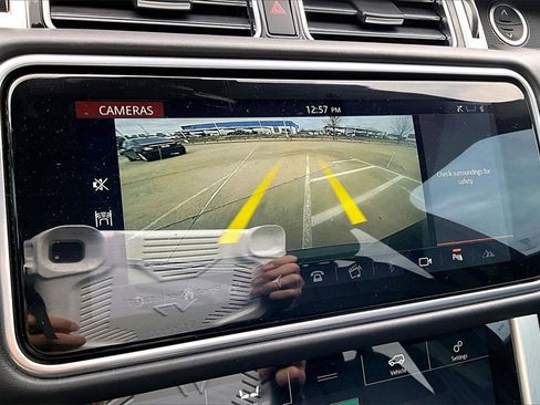 Used 2022 Land Rover Range Rover P525 Westminster Edition image 23