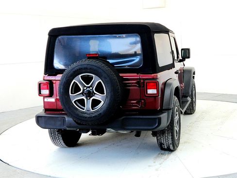 Used 2021 Jeep Wrangler Sport image 5