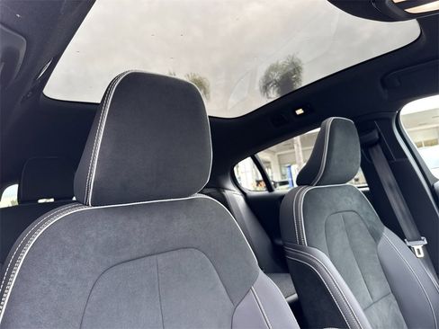 Certified 2023 Volvo C40 P8 Recharge Ultimate image 16