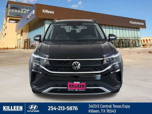 Used 2024 Volkswagen Taos S w/ MDO Package FWD image 2