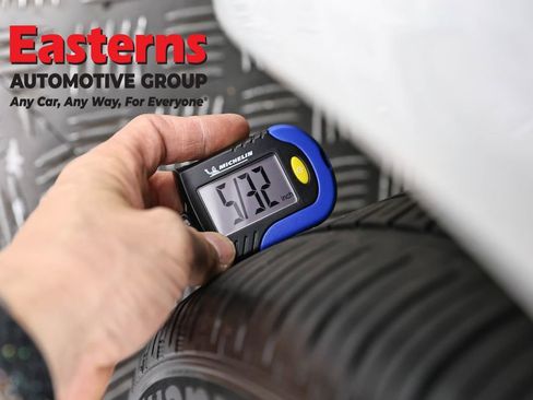 Used 2023 Tesla Model 3 Standard Range image 25