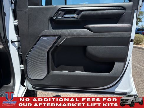 Used 2025 GMC Sierra 2500 AT4X AWD/4WD image 31