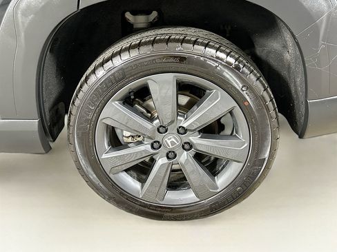 Certified 2023 Honda Pilot TrailSport image 24