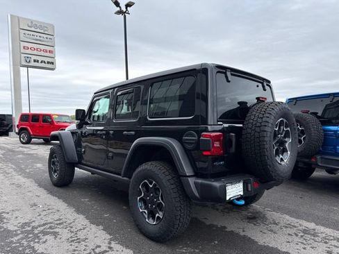 Used 2023 Jeep Wrangler Unlimited Rubicon 4xe w/ Steel Bumper Group AWD/4WD image 6