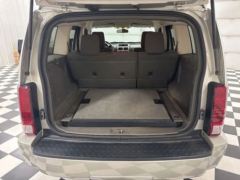 Used 2009 Dodge Nitro SE AWD/4WD image 20