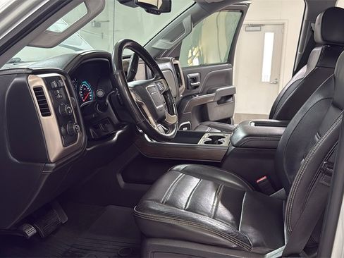 Used 2018 GMC Sierra 2500 Denali w/ Duramax Plus Package image 12