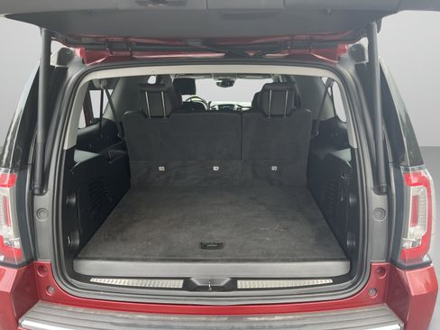 Used 2020 GMC Yukon XL Denali AWD/4WD image 11