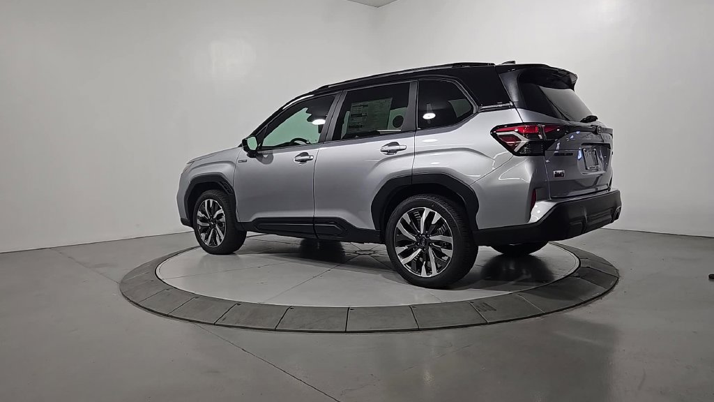 New 2026 Subaru Forester Touring AWD/4WD image 3