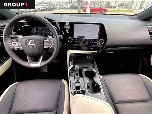 Used 2023 Lexus NX 250 FWD w/ Towing Package (2000 Lbs) image 13