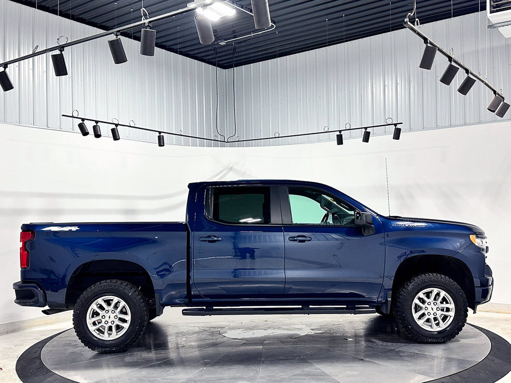 Used 2022 Chevrolet Silverado 1500 RST AWD/4WD image 11