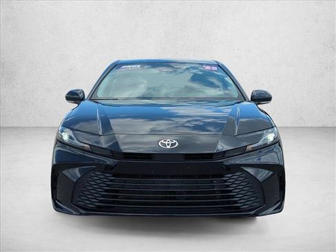 Used 2025 Toyota Camry LE FWD image 2