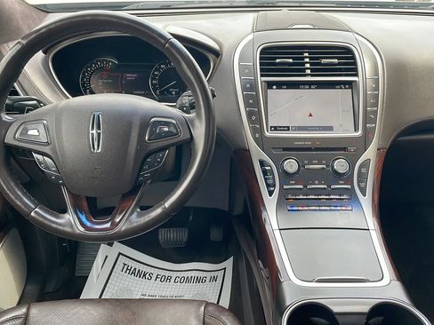 Used 2016 Lincoln MKX Black Label w/ Technology Package AWD/4WD image 26