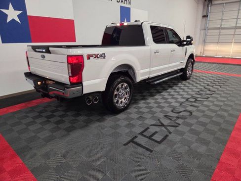 Used 2022 Ford F250 Lariat w/ Chrome Package image 24