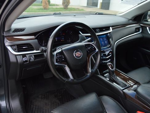 Used 2015 Cadillac XTS Luxury image 8