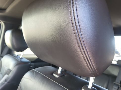 Used 2012 Ford F150 Raptor w/ Raptor Luxury Pkg image 14