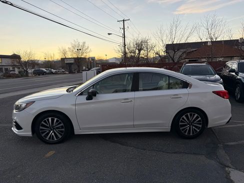 Used 2019 Subaru Legacy 2.5i w/ Alloy Wheel Package image 9
