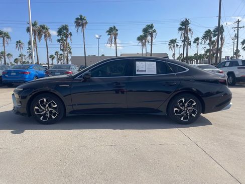 Used 2024 Hyundai Sonata SEL FWD image 2