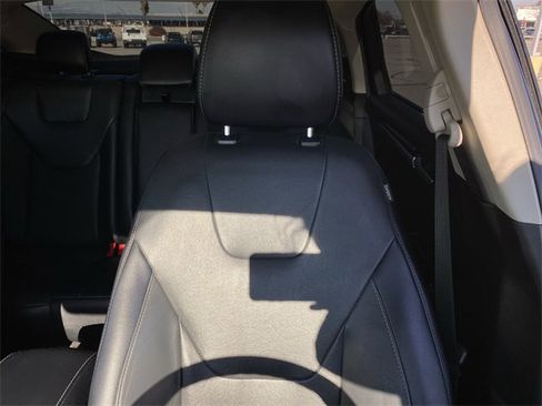 Used 2019 Ford Fusion Energi Titanium image 23