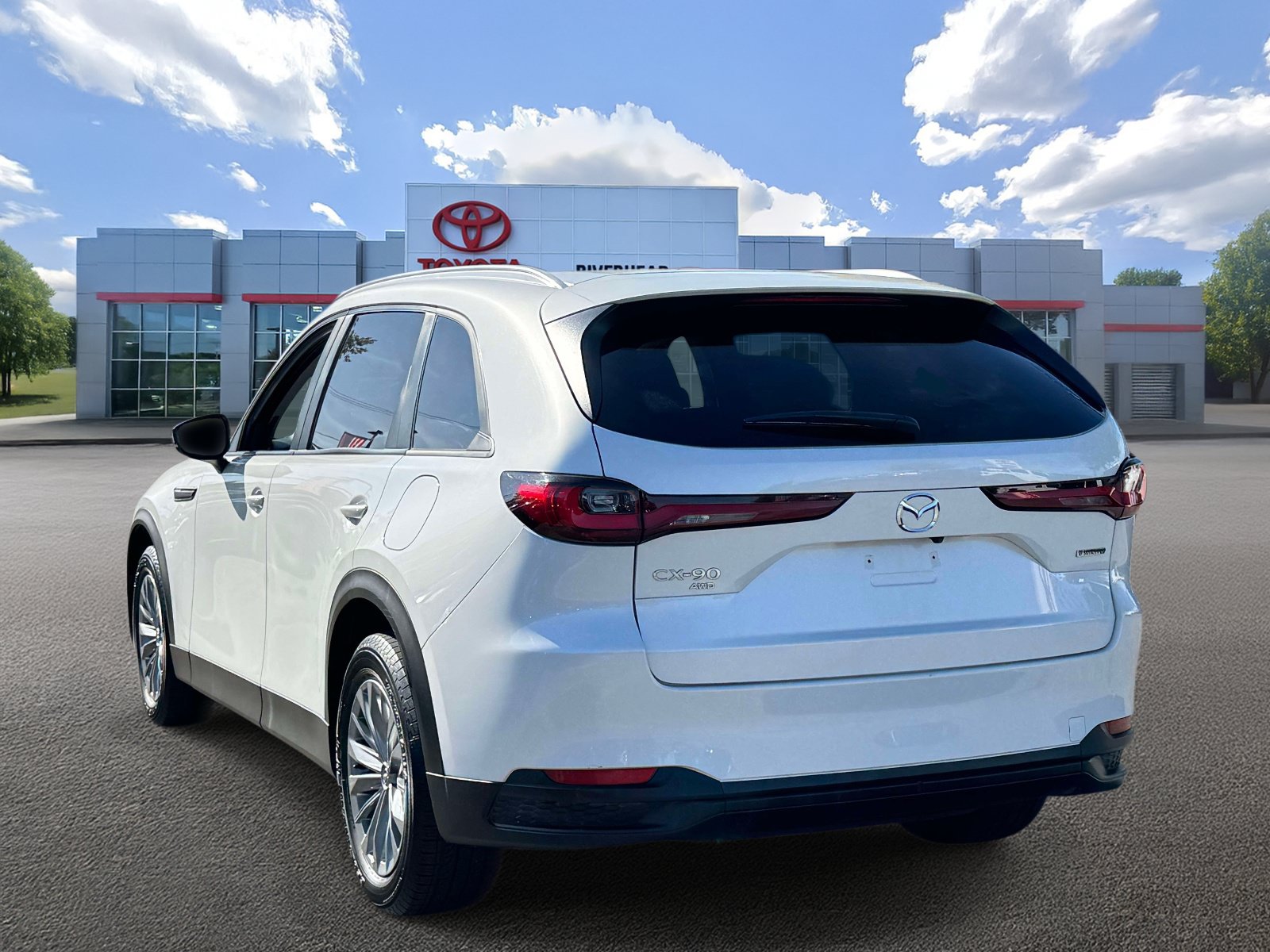 Used 2024 MAZDA CX-90 3.3 Turbo w/ Select Package AWD/4WD image 4