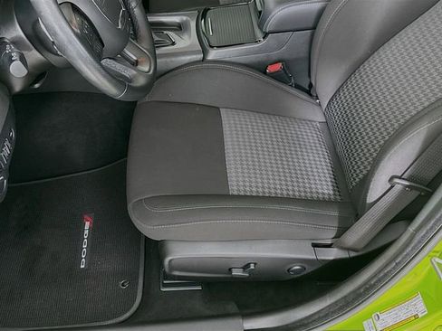 Used 2023 Dodge Charger R/T w/ Blacktop Package image 23