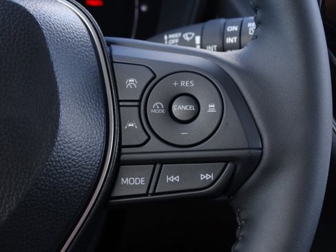 New 2026 Toyota Corolla Cross LE FWD image 25