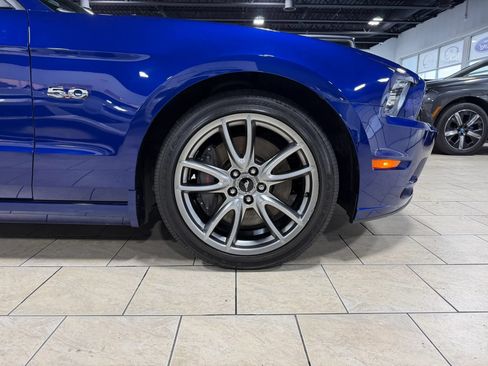 Used 2013 Ford Mustang GT w/ Brembo Brake Pkg RWD image 32