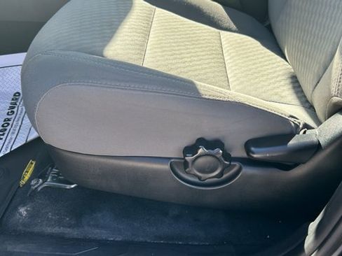 Used 2021 Toyota Tacoma SR image 20