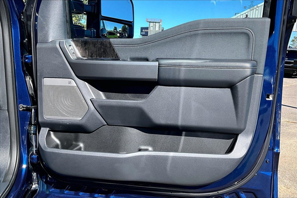 Used 2027 Ford F450 Lariat AWD/4WD image 33
