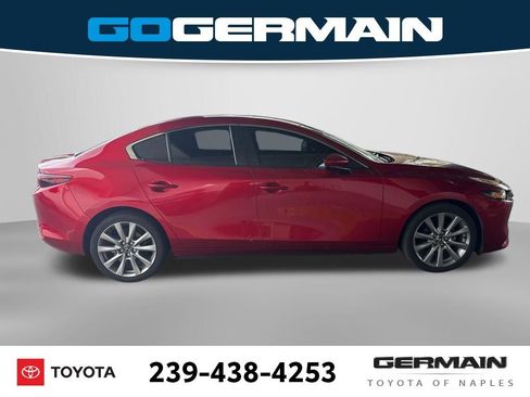 Used 2023 MAZDA MAZDA3 s FWD image 11