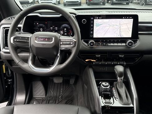 New 2026 GMC Canyon Elevation w/ Convenience Package image 7