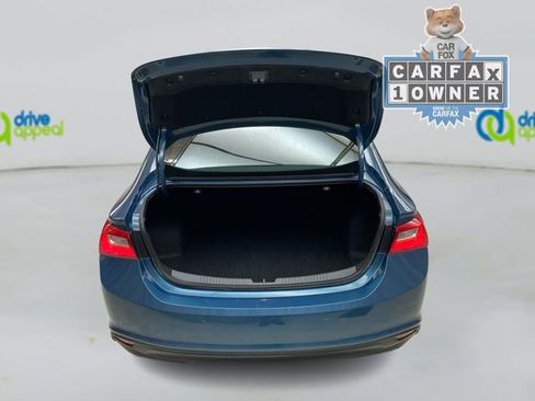 Used 2024 Chevrolet Malibu LS image 13