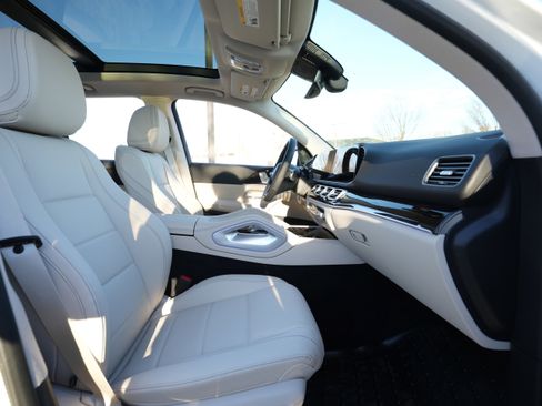 New 2026 Mercedes-Benz GLE 450 4MATIC image 39