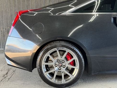 Used 2015 Cadillac CTS V image 16